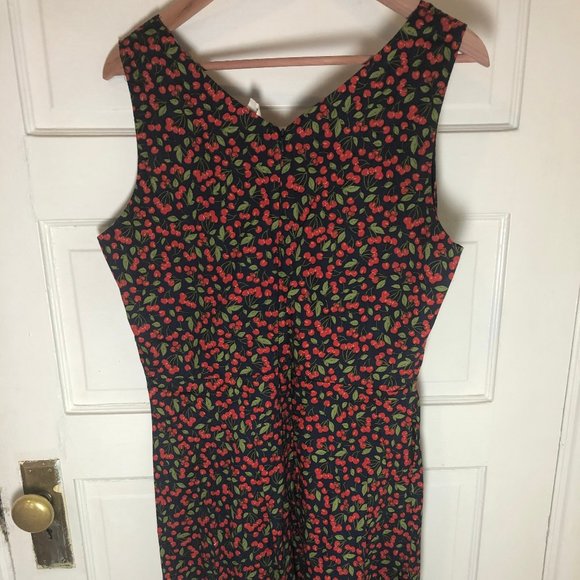 Yellow Star - Pinup Girl Dress, Navy w/Cherries - Picture 2 of 6